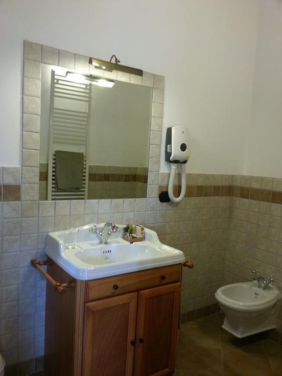 La Locanda Di San Biagio Bolzaneto Quarto foto